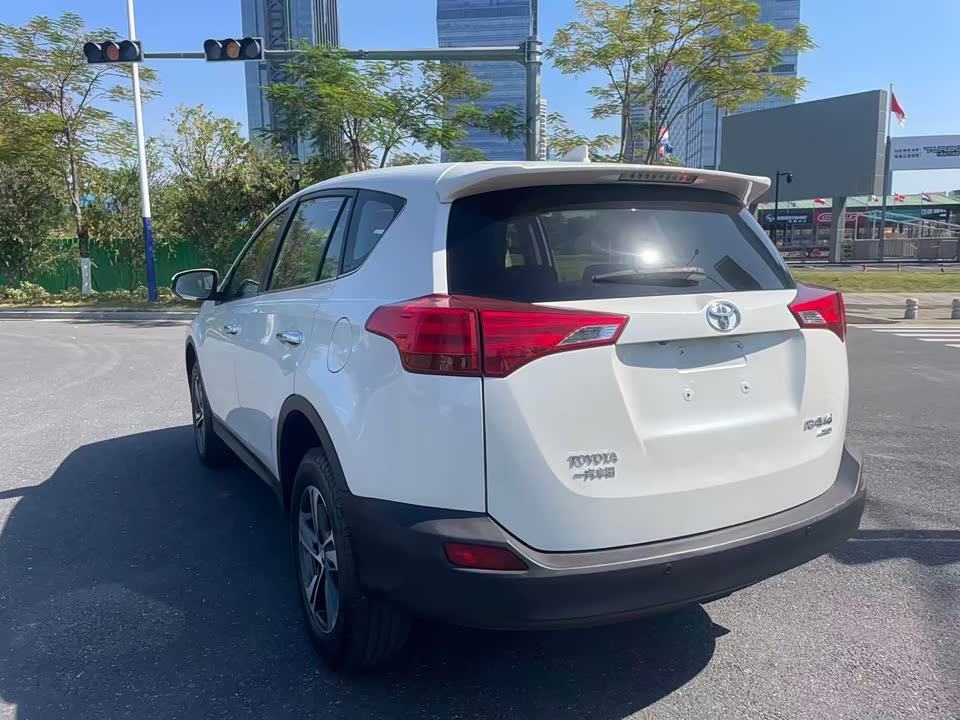 Toyota RAV4 Rongfang