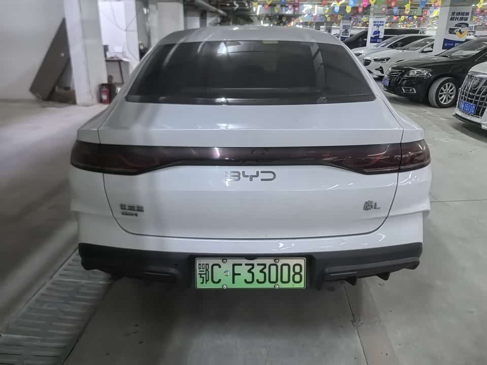 BYD Qin L