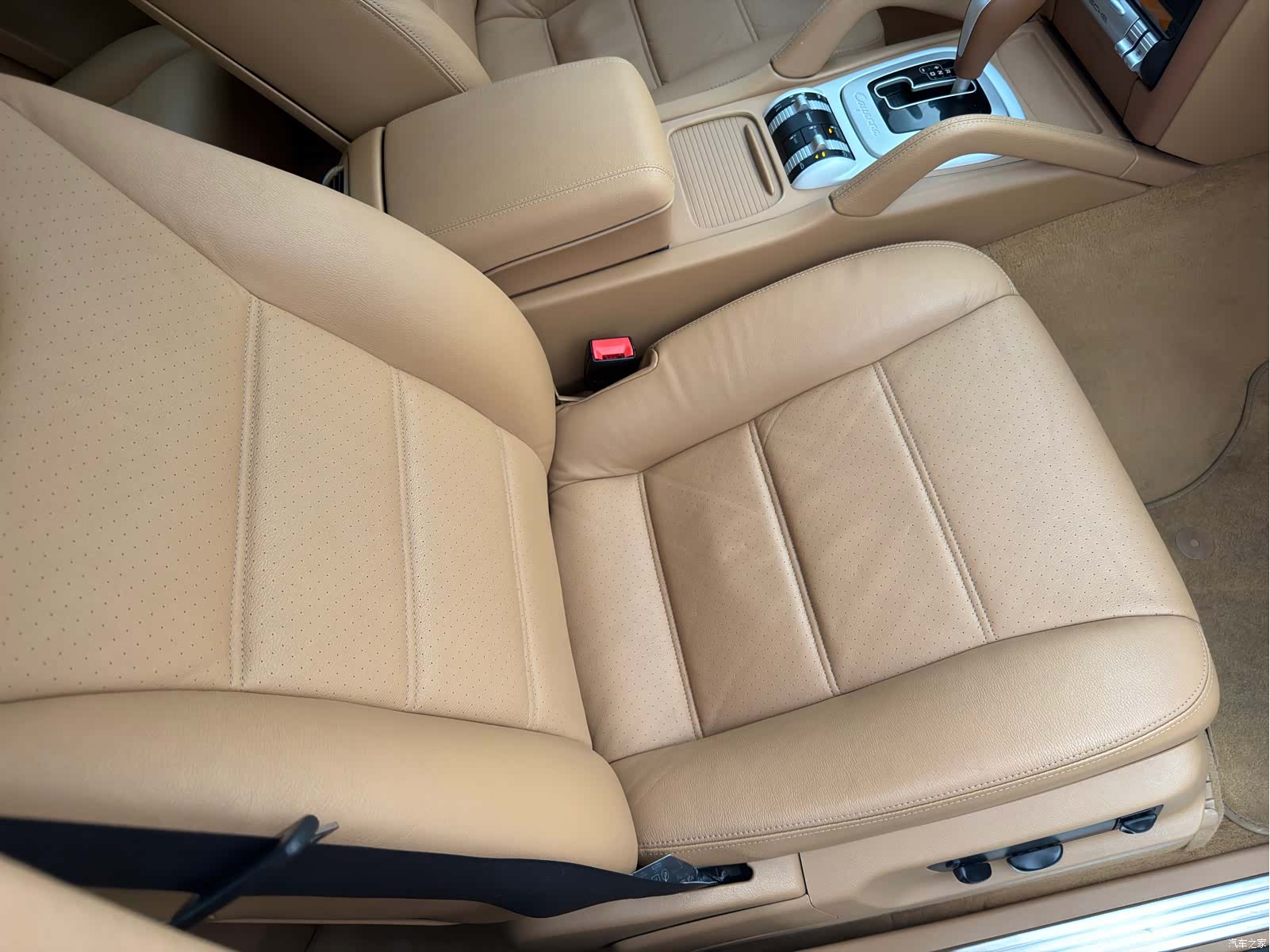 Porsche Cayenne, 2010 10