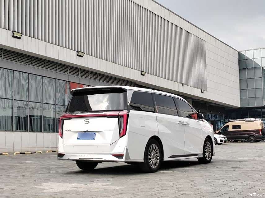 Trumpchi M8, 2023 8