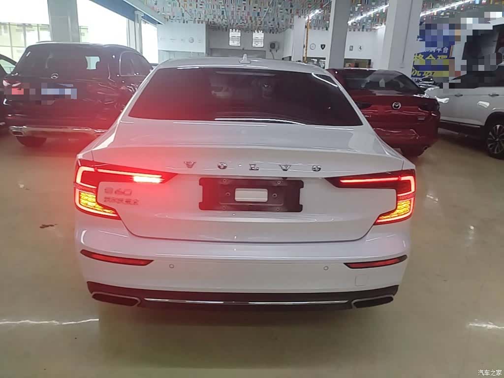 Volvo S60, 2021 4