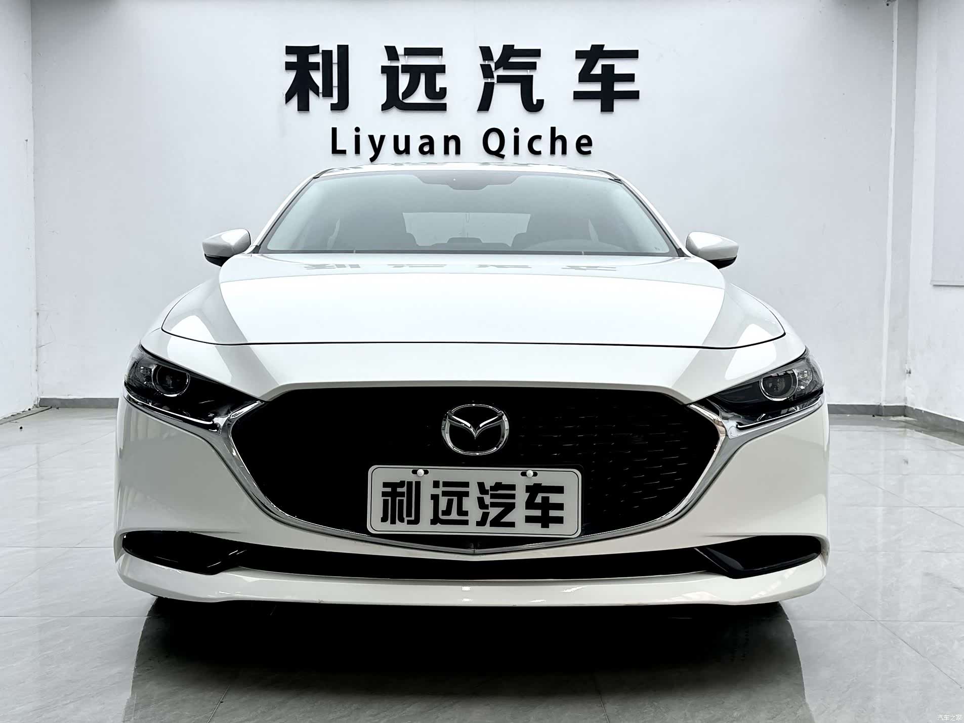 Mazda Mazda3, 2021 все фото