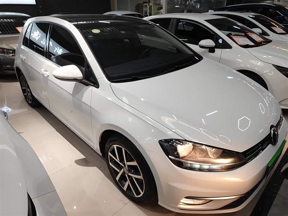 Volkswagen golf