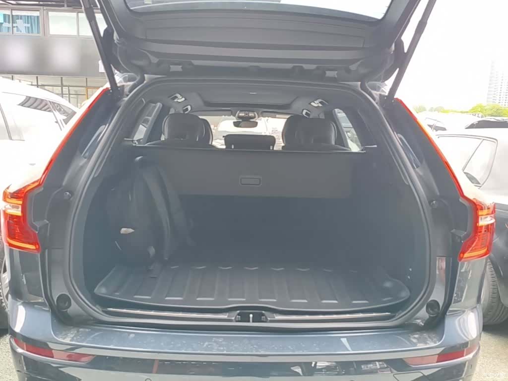 Volvo XC60, 2023 15
