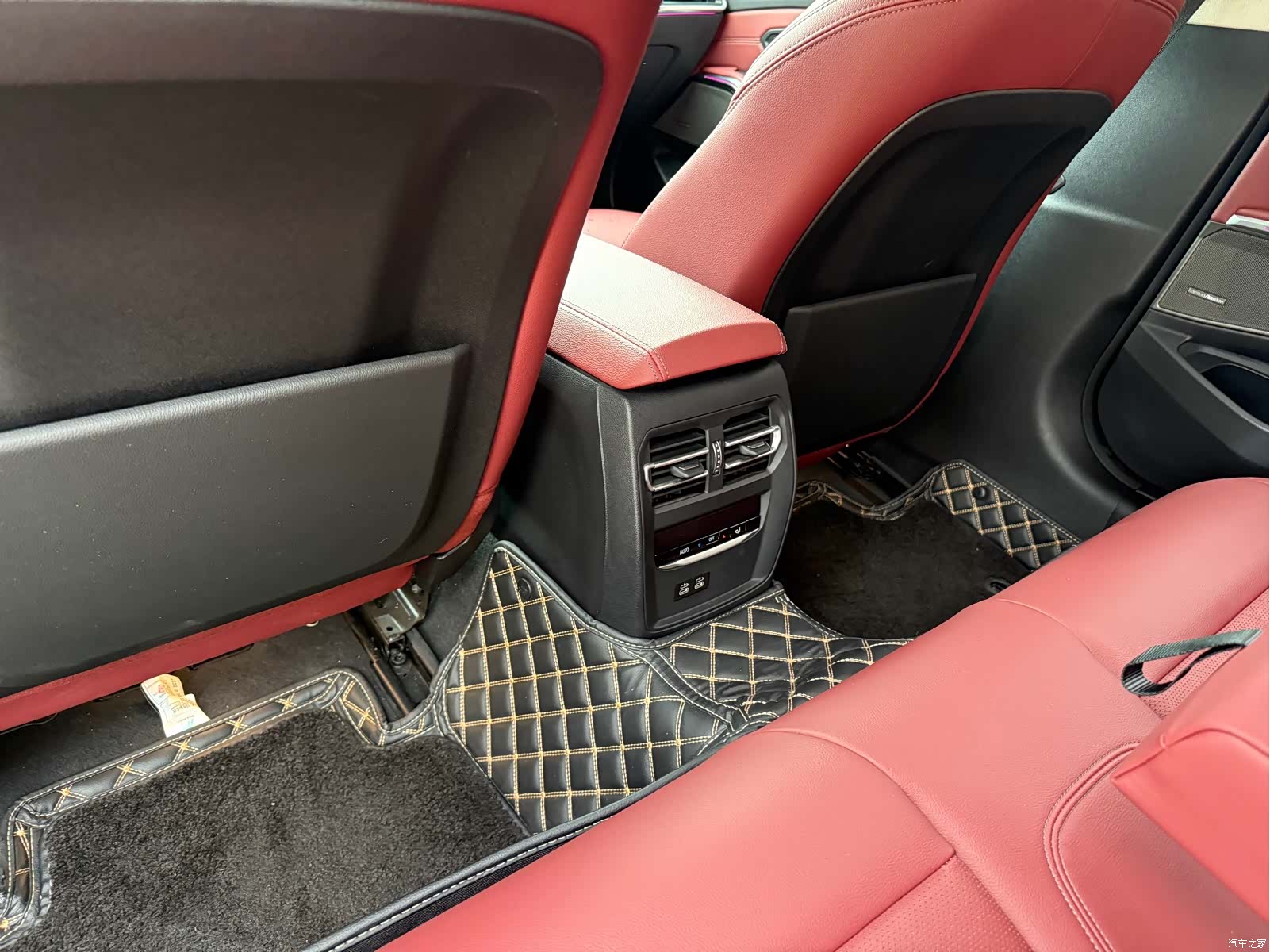 BMW 3 Series, 2022 9