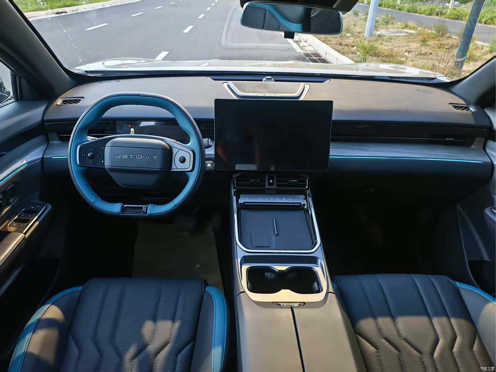 Jetour L6, 2025 7