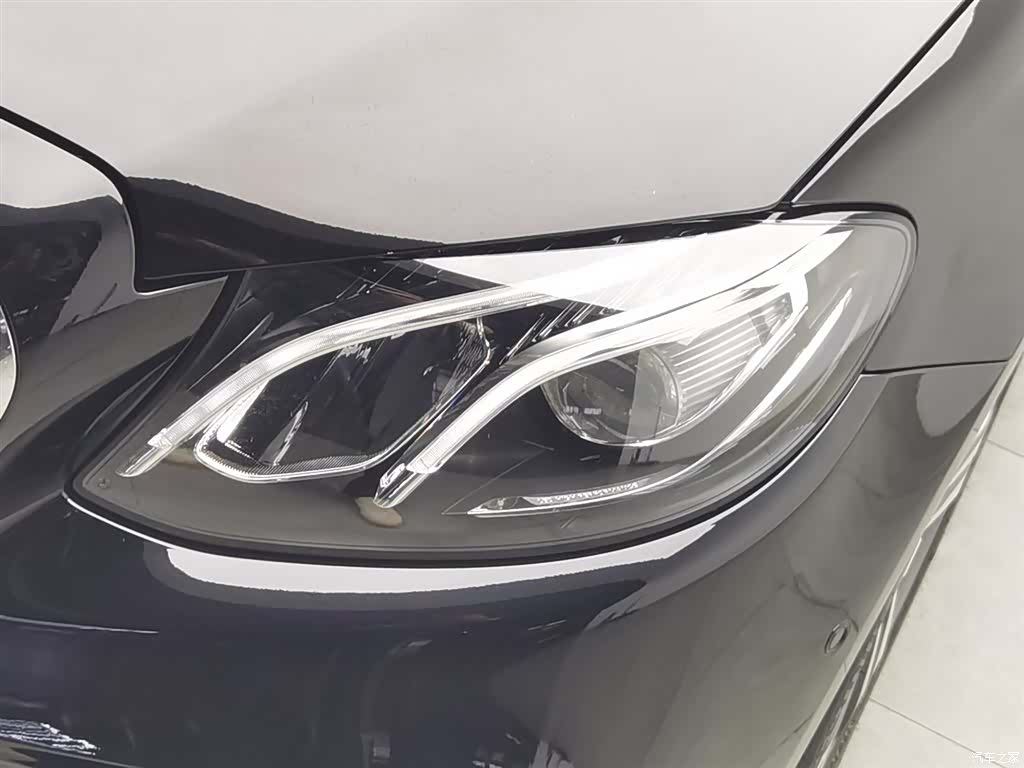 Mercedes-Benz E-Class, 2019 7