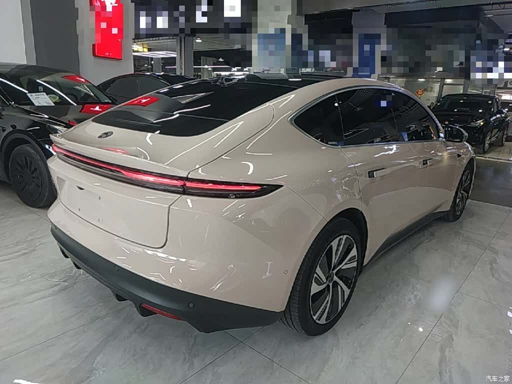 NIO ET5, 2024 7