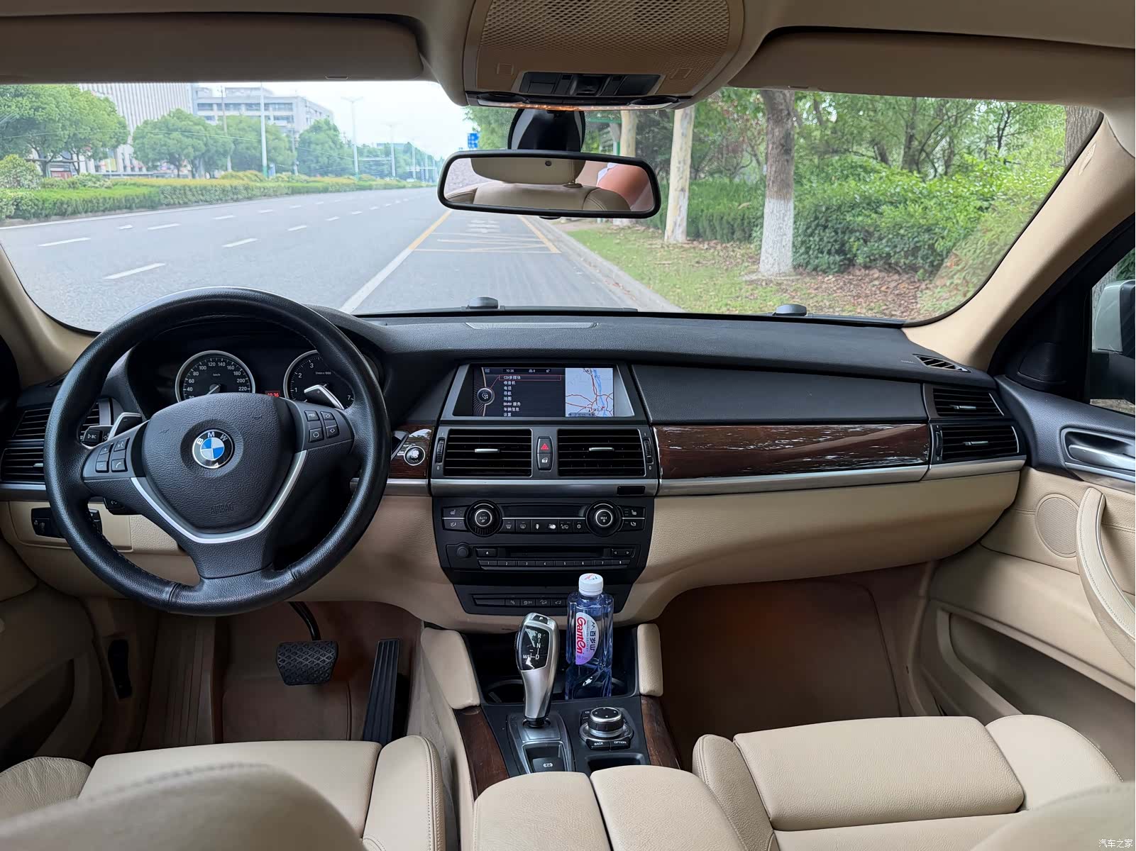 BMW X6, 2011 6