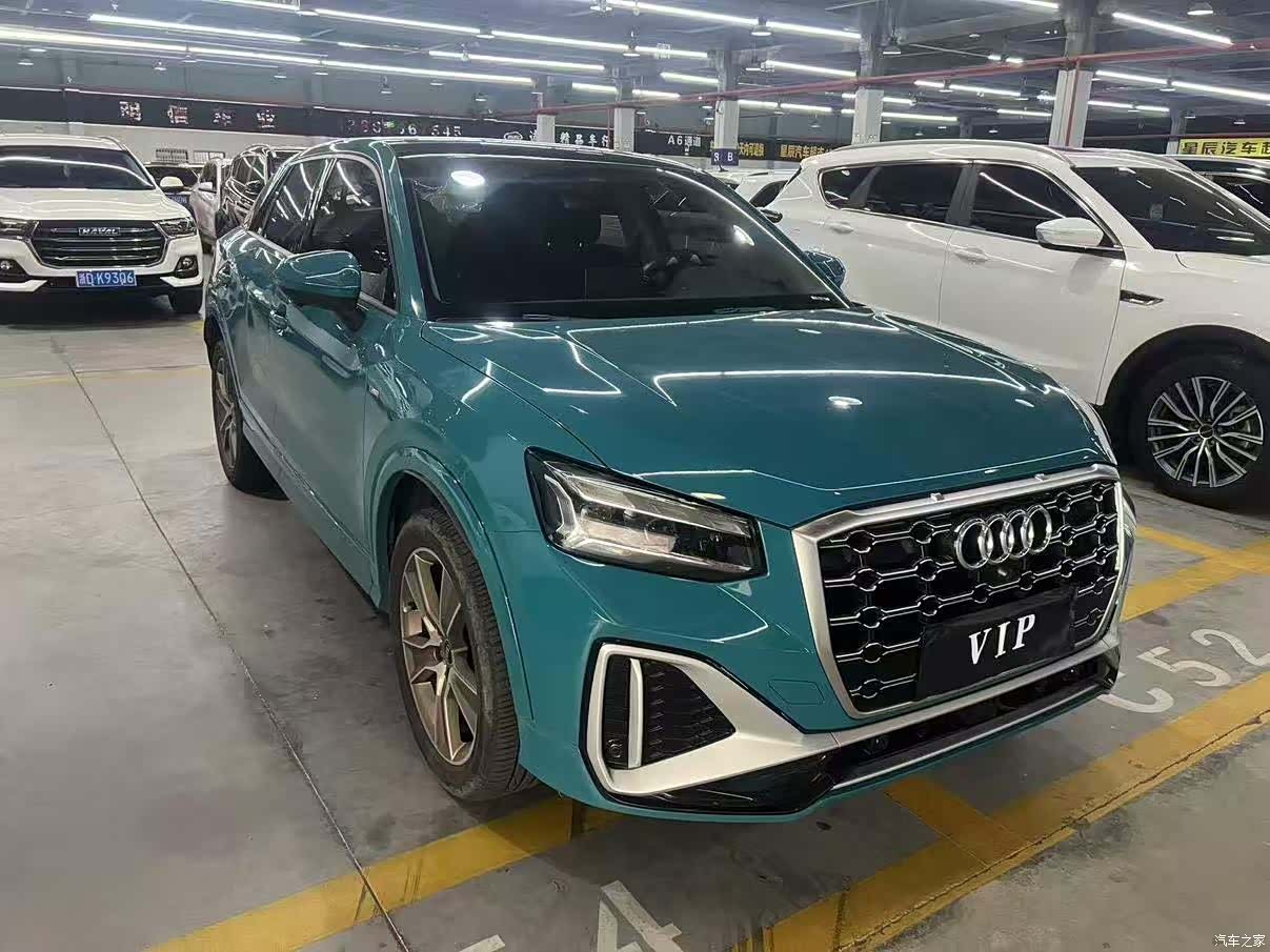 Audi Q2L, 2022 3