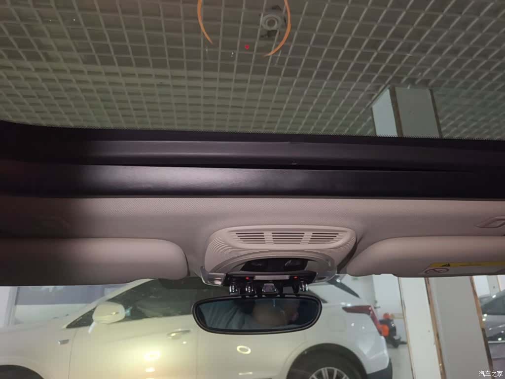 Mini ONE, 2019 9