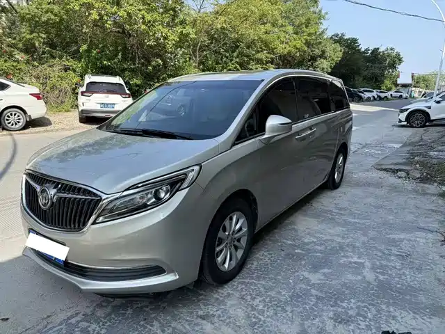 Buick GL8 2019 — купить из Китая под заказ