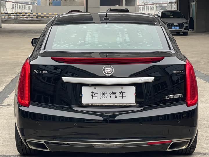 Cadillac XTS 2015 28T Люкс