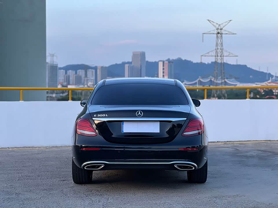 Mercedes-Benz E-class Mercedes-Benz E-class