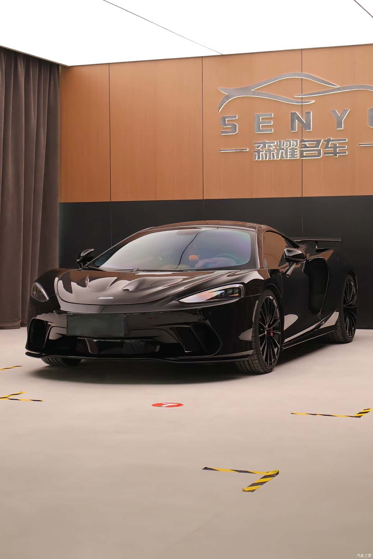 McLaren GT, 2022 4