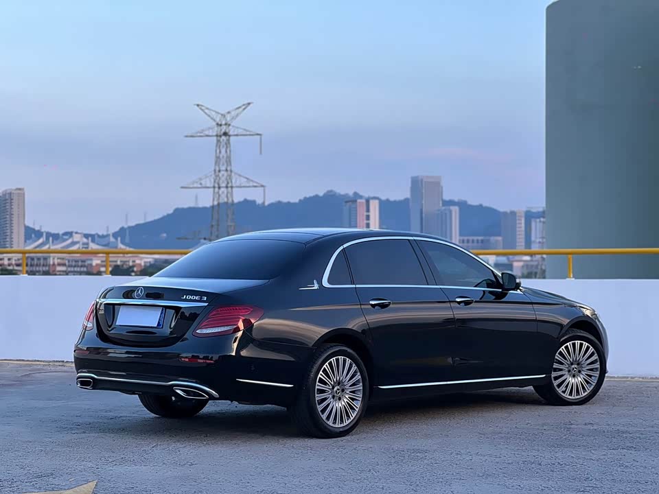 Mercedes-Benz E-class Mercedes-Benz E-class