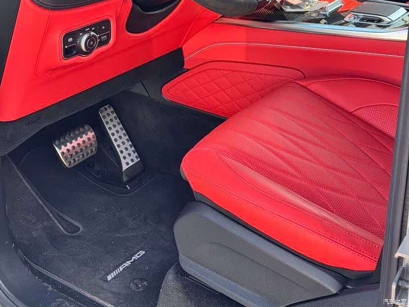 Mercedes-Benz G-Class, 2026 17