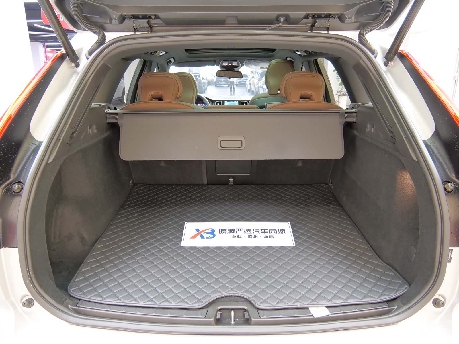 Volvo XC60, 2024 17