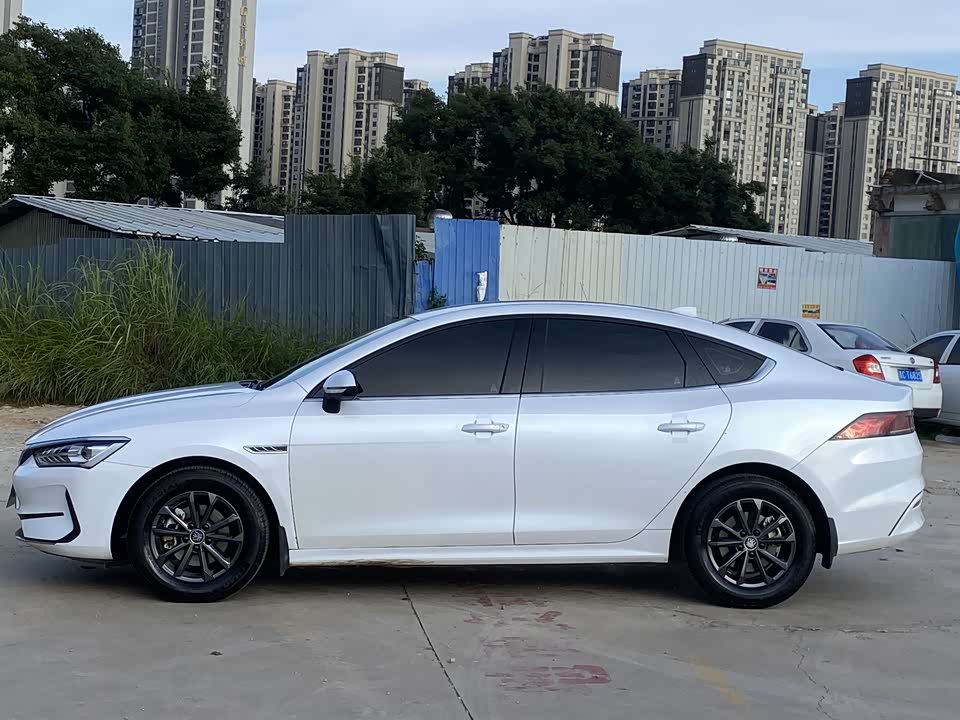 BYD Qin Yuan