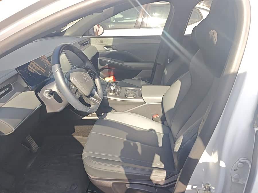 BYD Qin PLUS 2025, фото 16