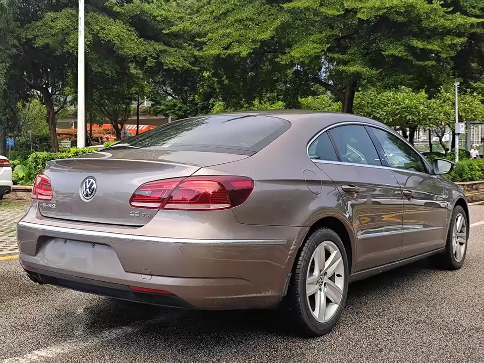 Volkswagen CC