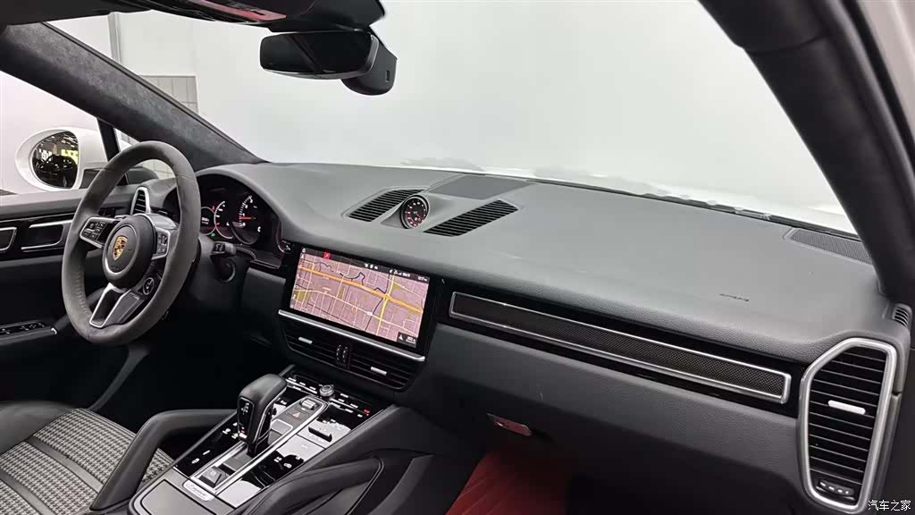 Porsche Cayenne, 2022 14