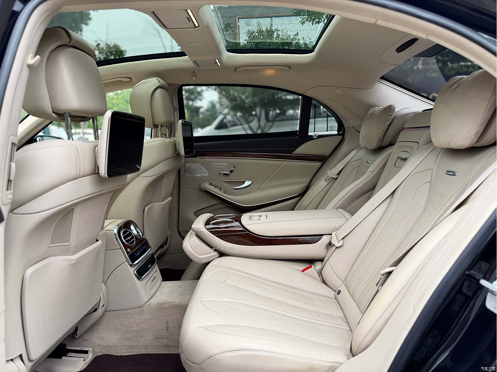 Mercedes-Benz S-Class, 2014 15