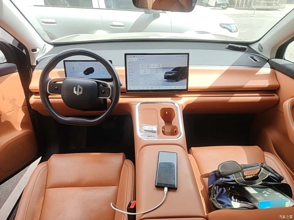 Leapmotor C16, 2025 10