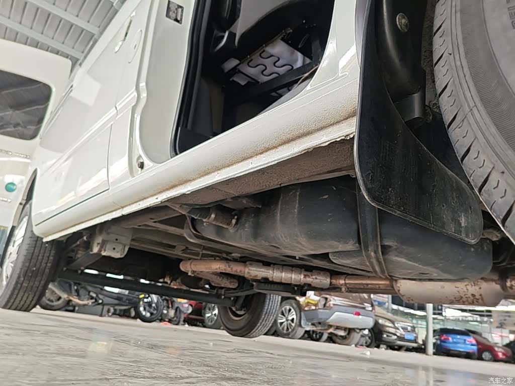 Maxus V80, 2025 21