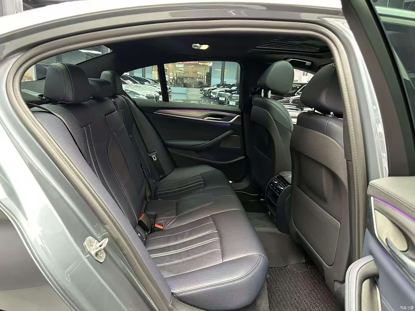 BMW 5 Series, 2019 4