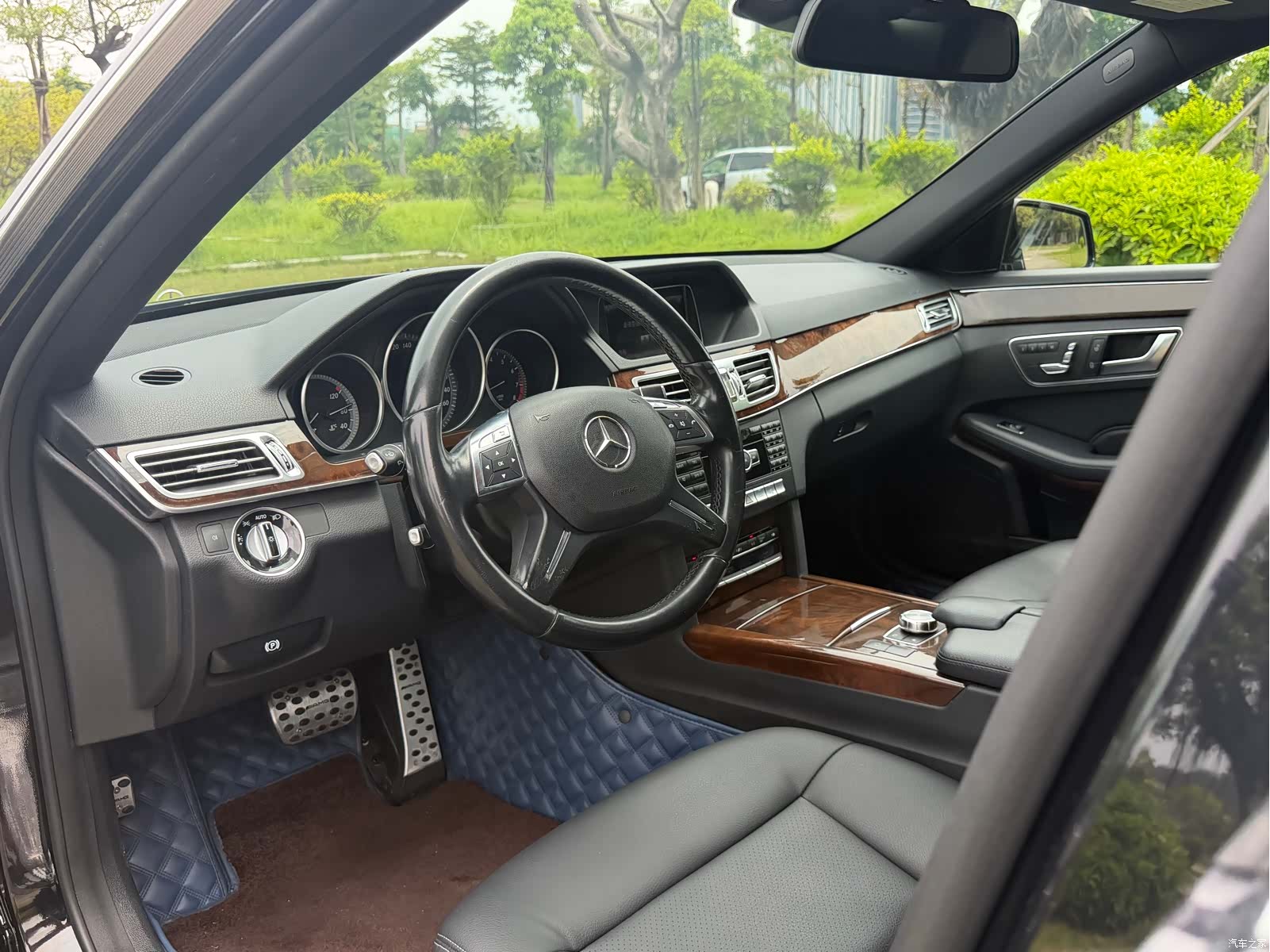 Mercedes-Benz E-Class, 2014 9