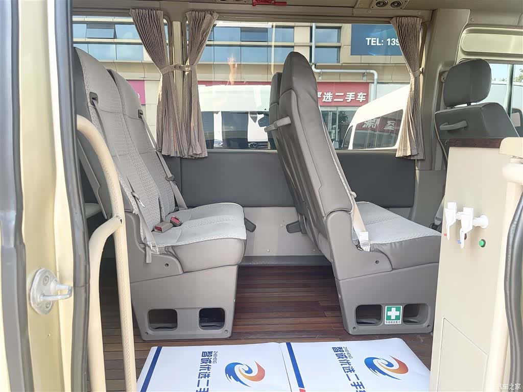Toyota Coaster, 2018 12