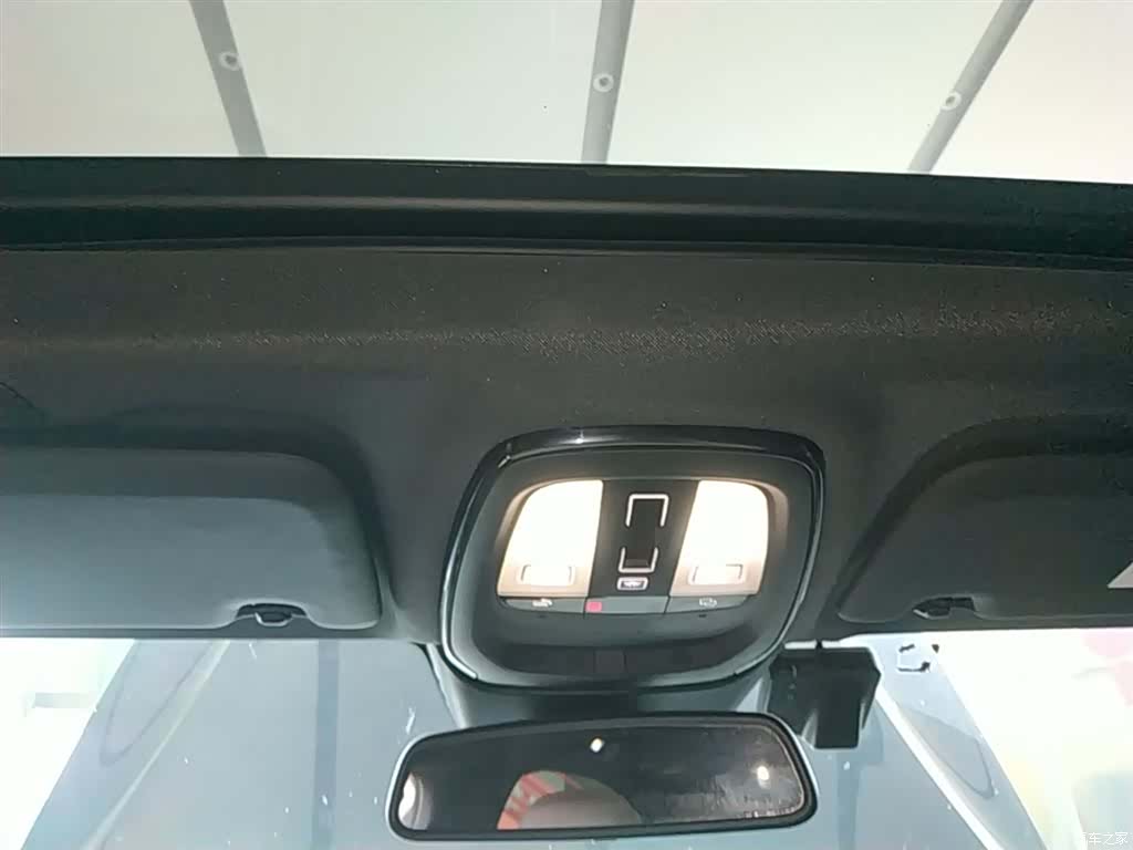 Volvo S60, 2023 18