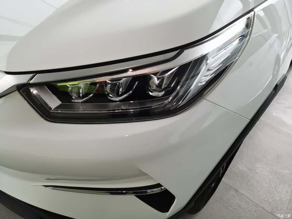BYD Yuan, 2024 18