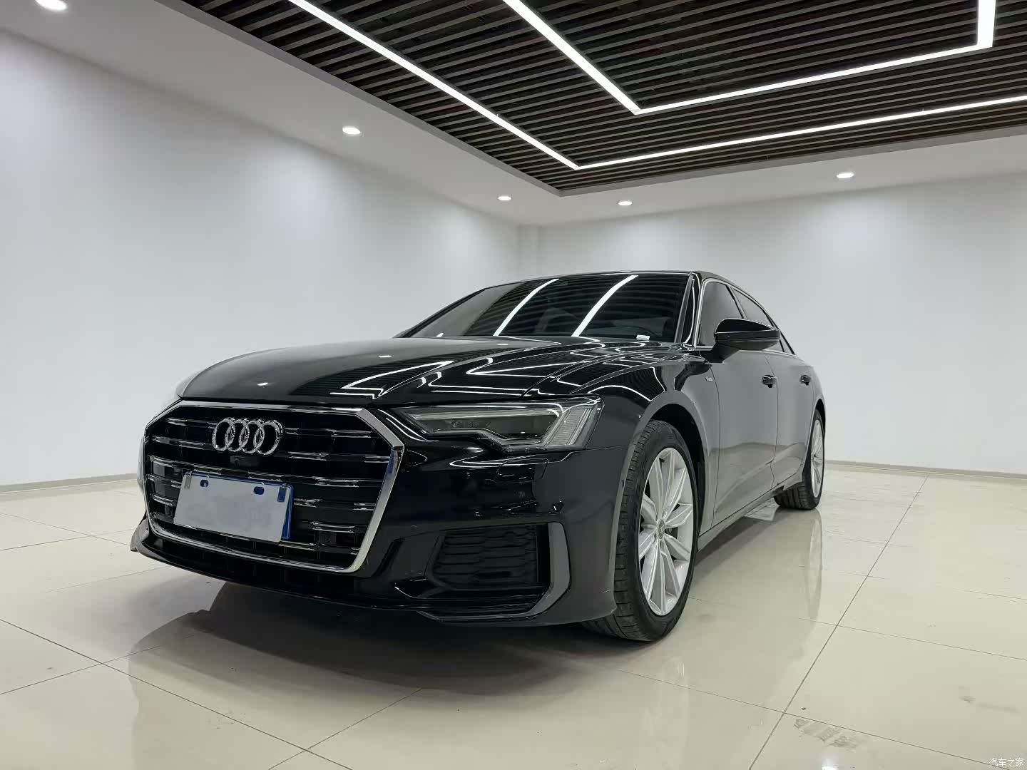 Audi A6L, 2020 1