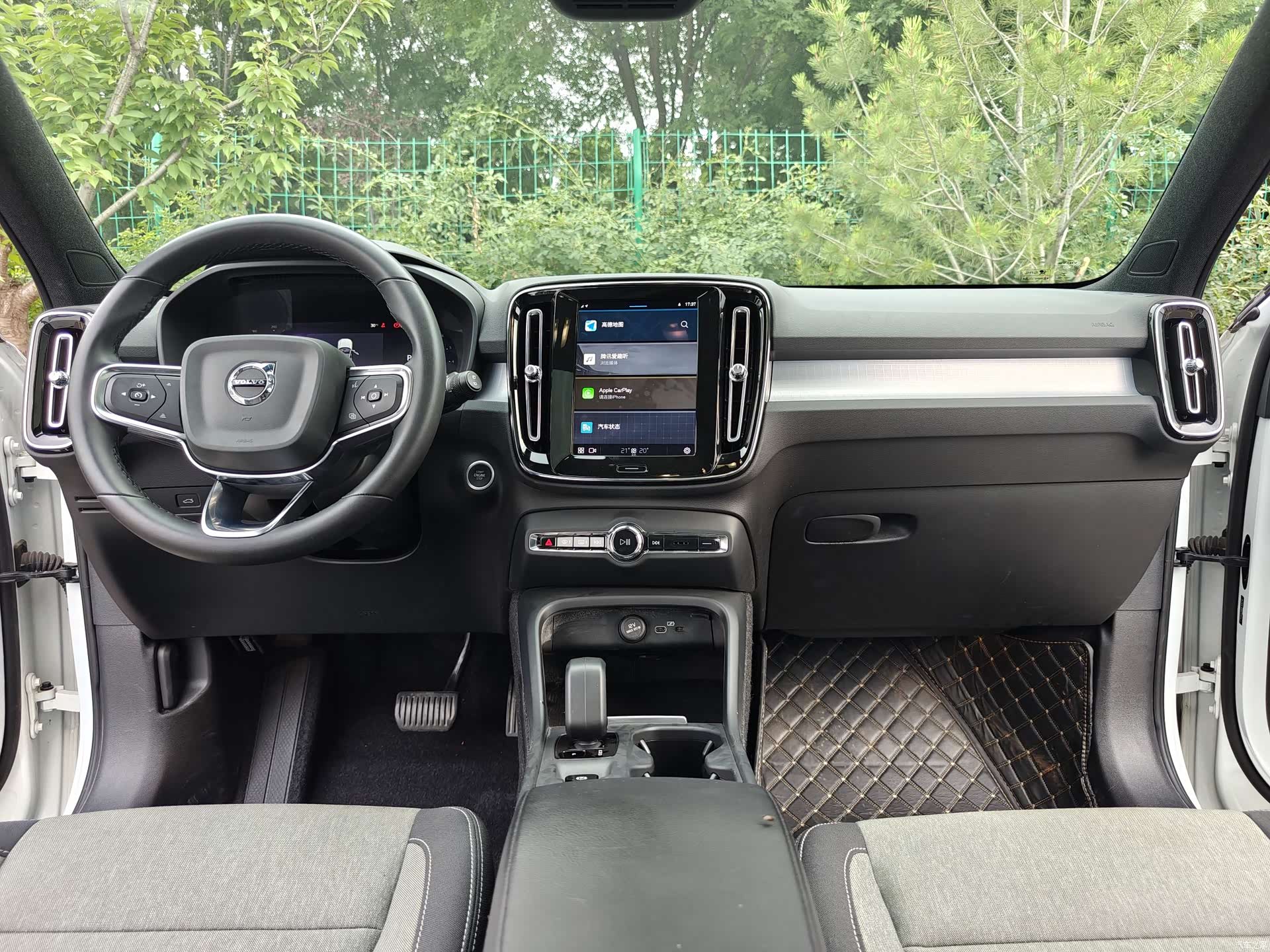 Volvo XC40, 2023 13
