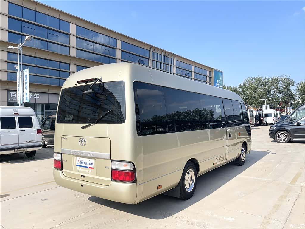 Toyota Coaster, 2018 19
