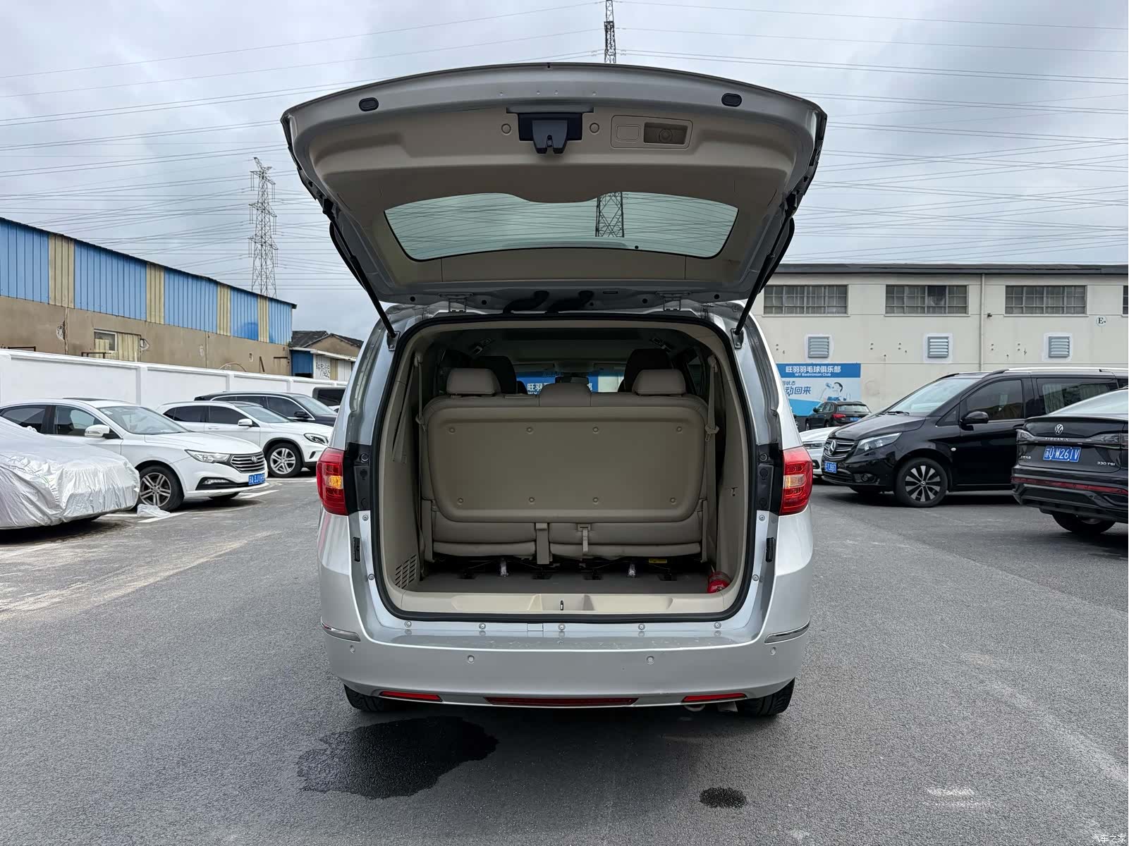 Buick GL8, 2017 24