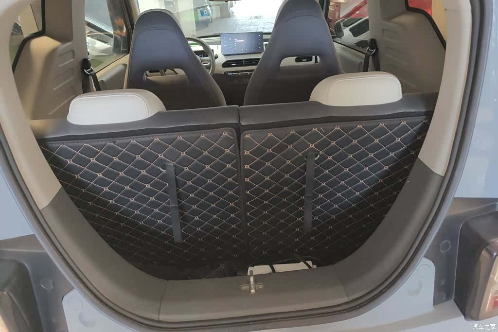 Geely Panda, 2024 4