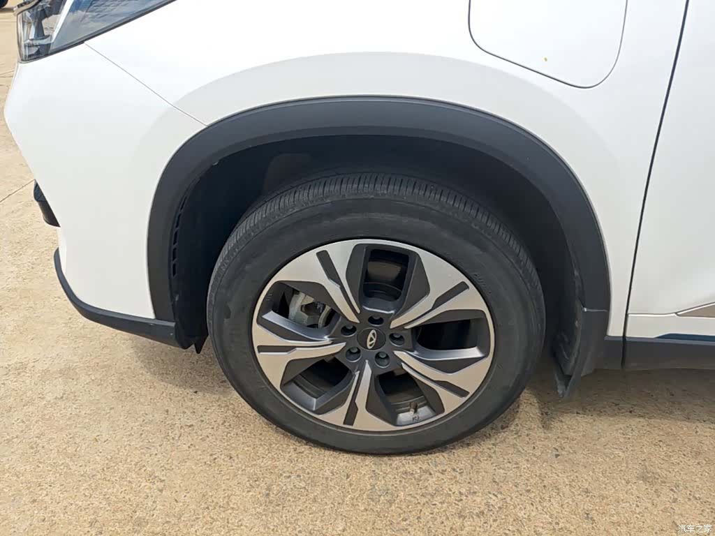 Chery Tiggo 8, 2023 23