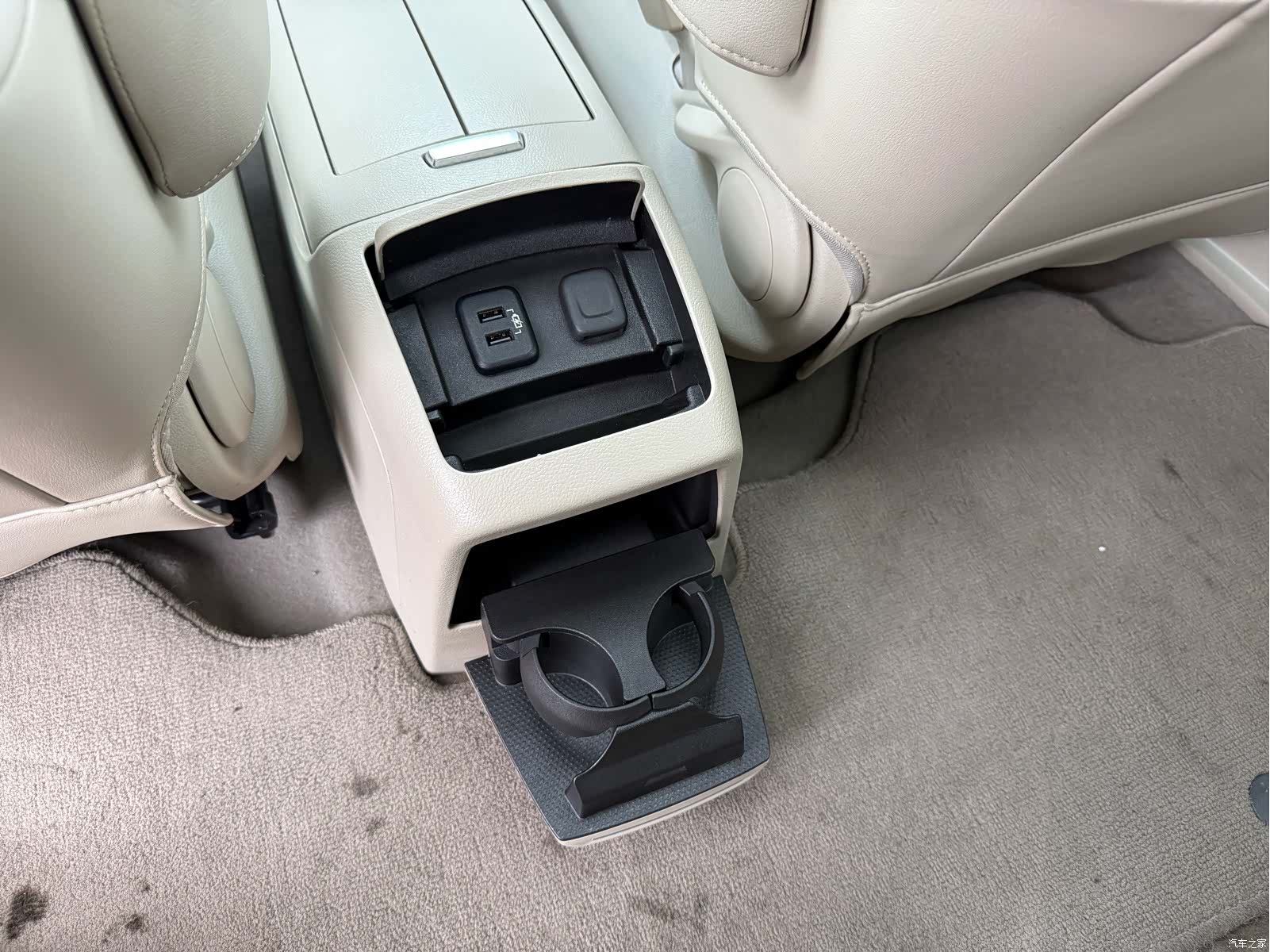 Buick GL8, 2018 15