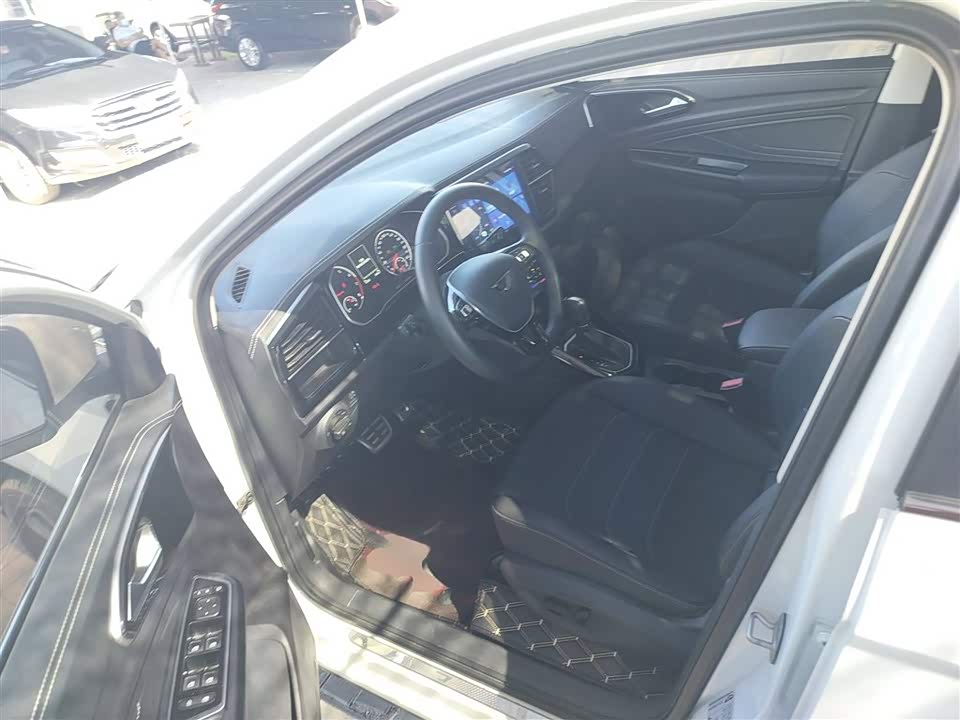 Jetta VS7