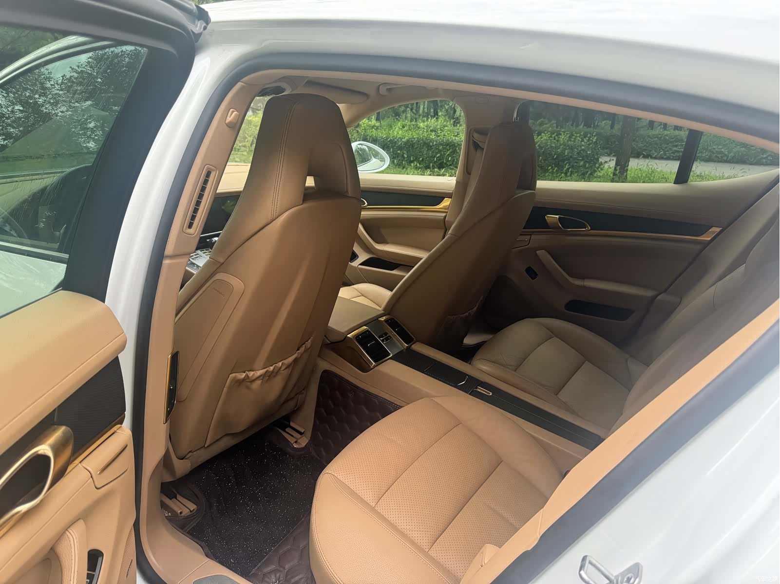 Porsche Panamera, 2012 6