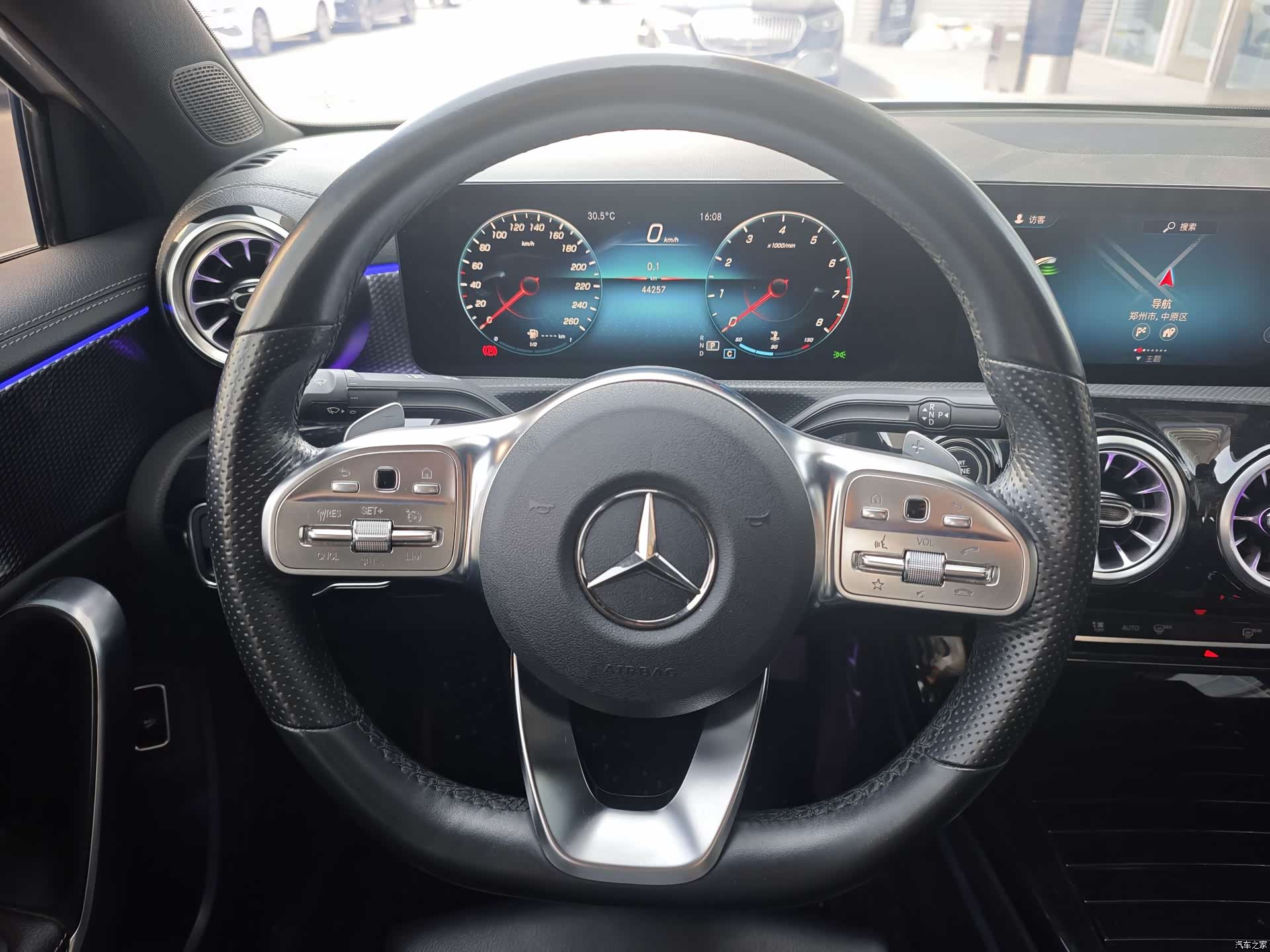 Mercedes-Benz A-Class, 2022 13