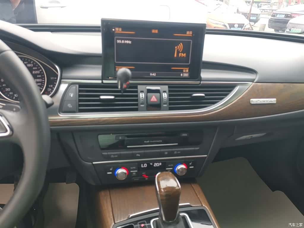 Audi A6L, 2018 13