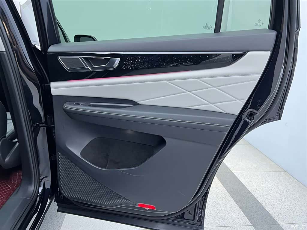 Volkswagen Teramont, 2024 28