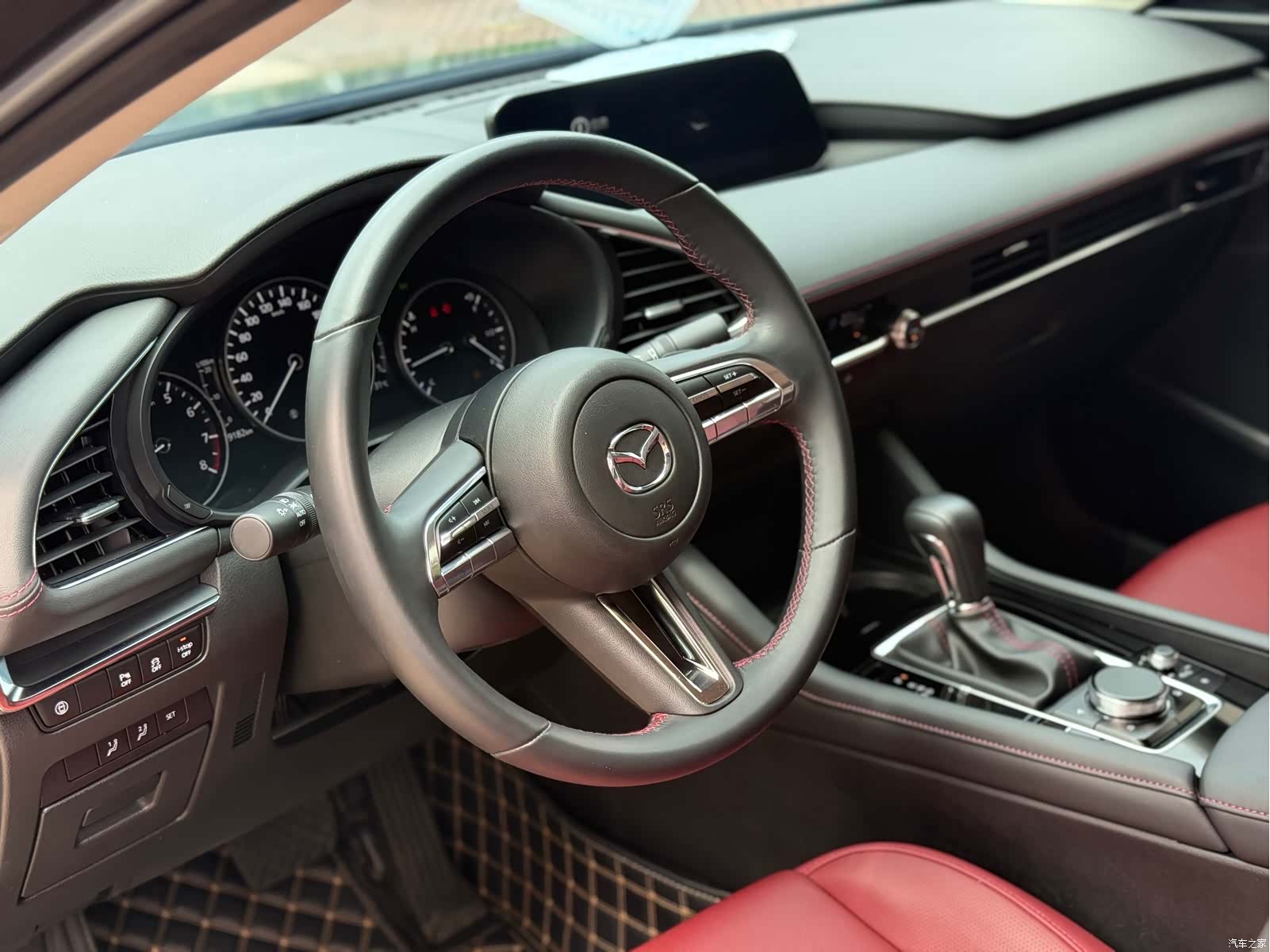 Mazda Mazda3, 2024 7