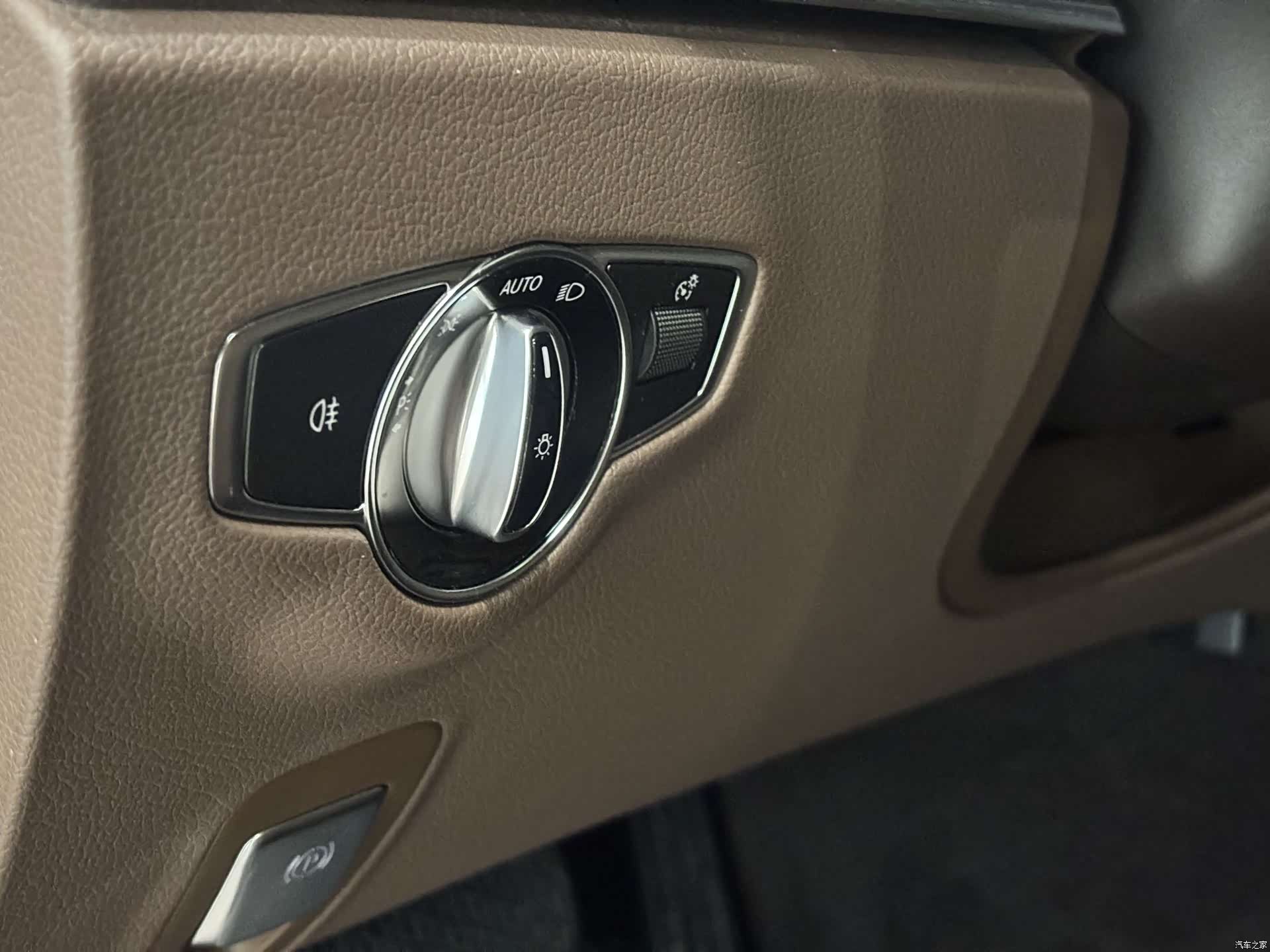 Mercedes-Benz E-Class, 2021 17