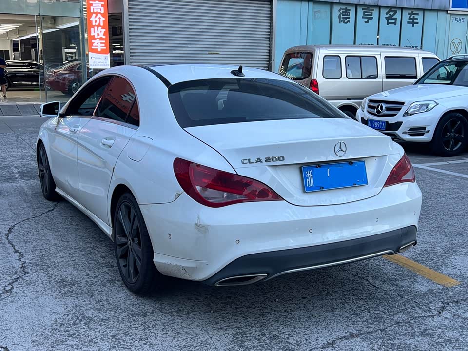 Mercedes-Benz CLA