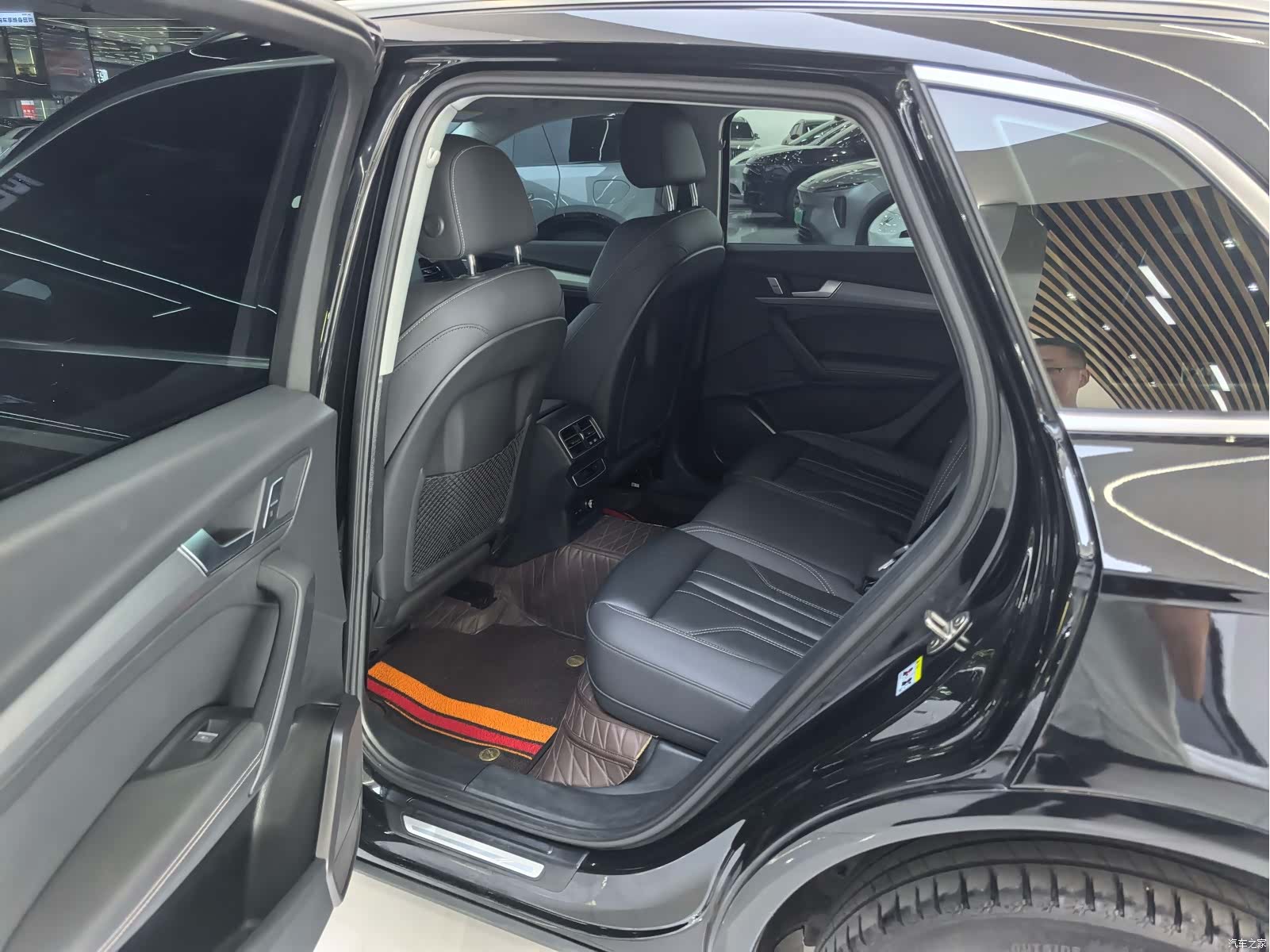 Audi Q5L, 2024 8